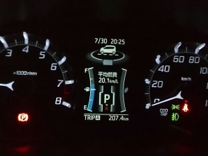 MOVE CUSTOM RS HYPER SA3 4WD 燃費計の値は20.1km/L